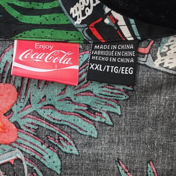 Coca-Cola Black Men XXL Hawaiian Button Up Shirt Floral Tropical Print - Picture 9 of 10
